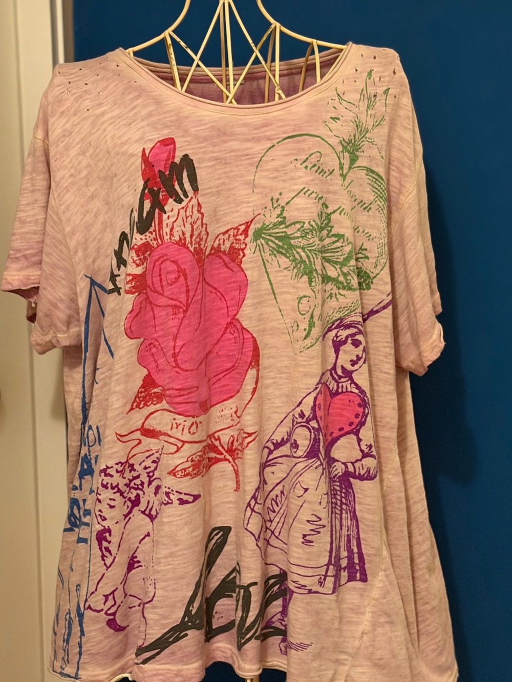 Magnolia Pearl Pink Floral & Illustrated Short Sleeve Tee - Picture 1 of 6